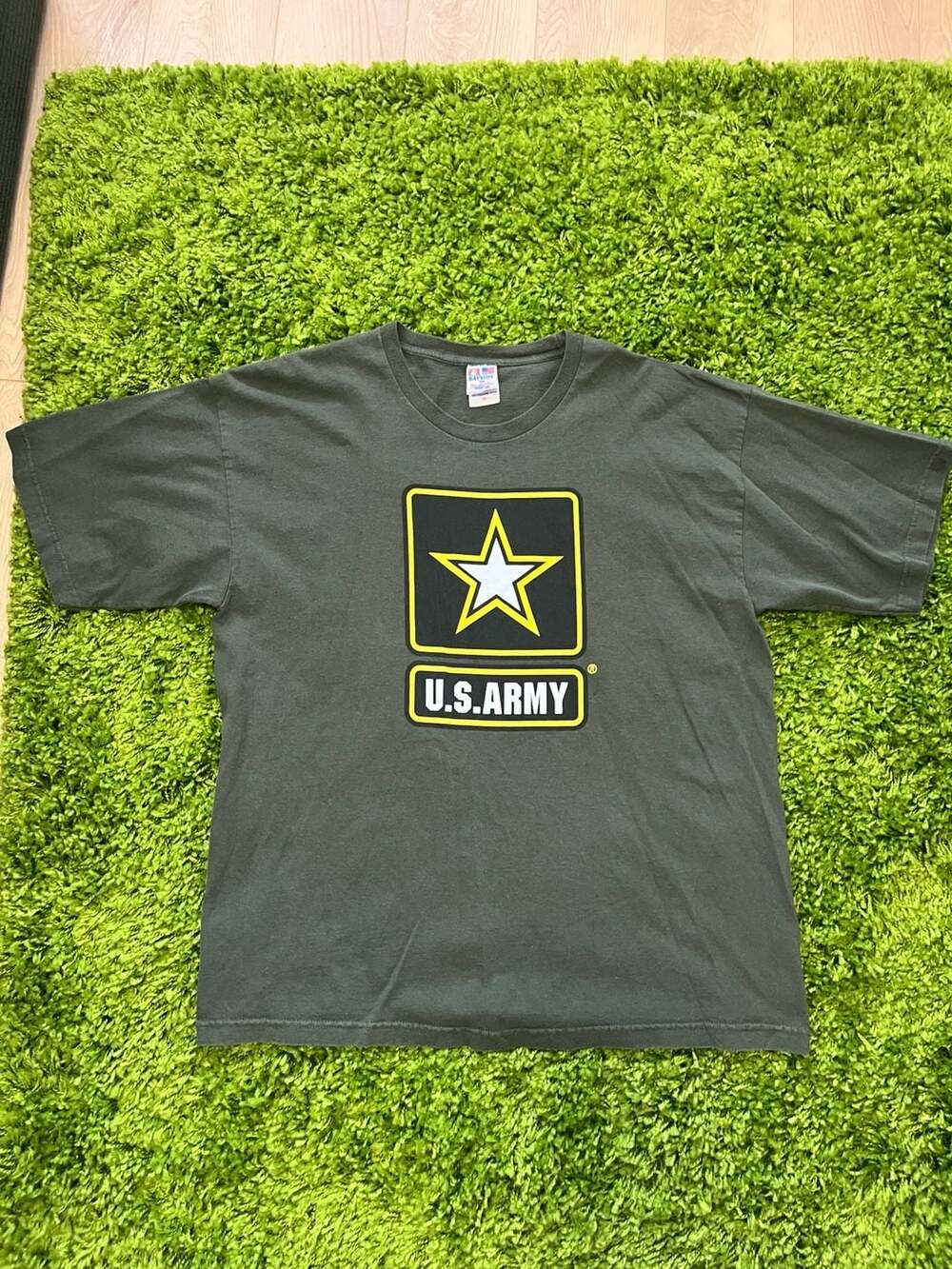 Bayside Made in USA U.S. Army Star Logo Graphic T-Shirt XL Military Green